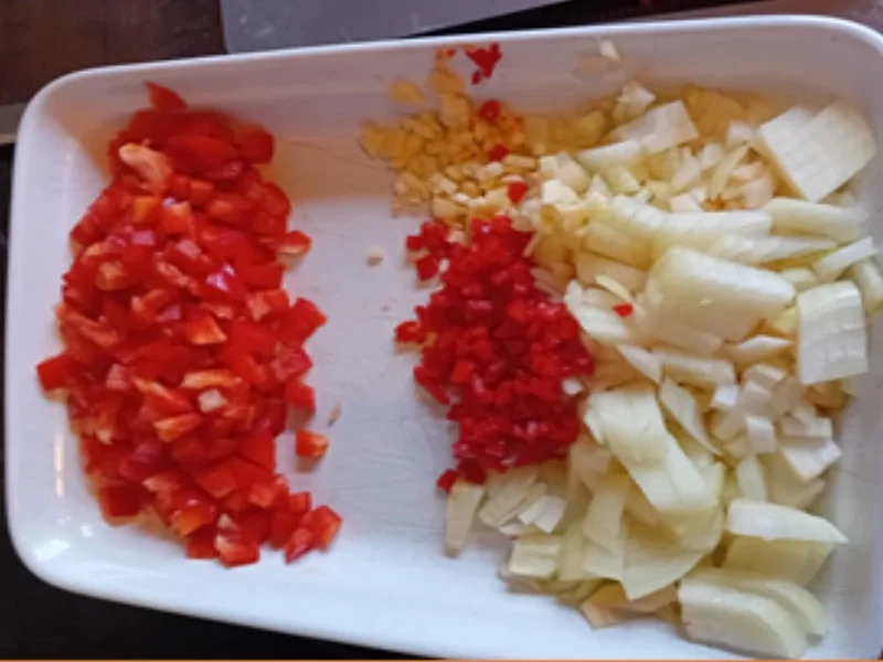 Würziges Chili con Carne mit Naan-Brot - Rezept - Bild Nr. 17992