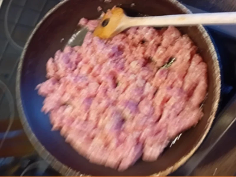 Würziges Chili con Carne mit Naan-Brot - Rezept - Bild Nr. 17995