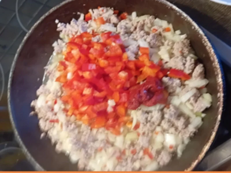 Würziges Chili con Carne mit Naan-Brot - Rezept - Bild Nr. 17997