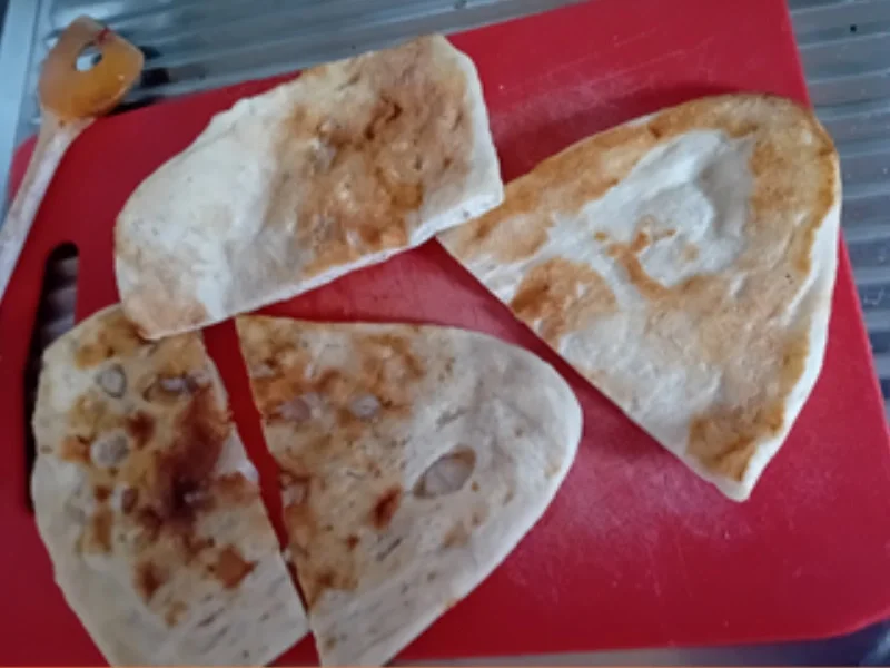 Würziges Chili con Carne mit Naan-Brot - Rezept - Bild Nr. 18002