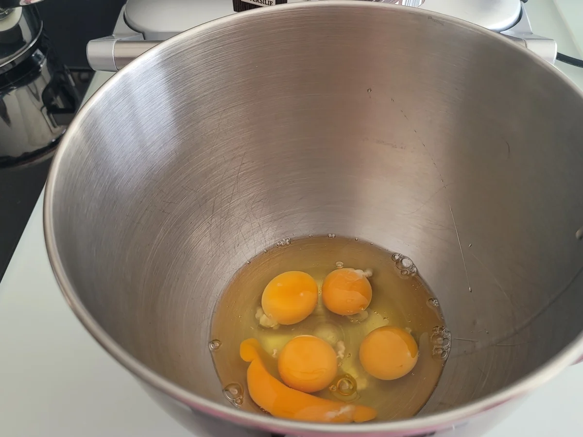 Waffeln- heute Herzhaft (mein Grundrezept) à la Biggi - Rezept - Bild Nr. 3