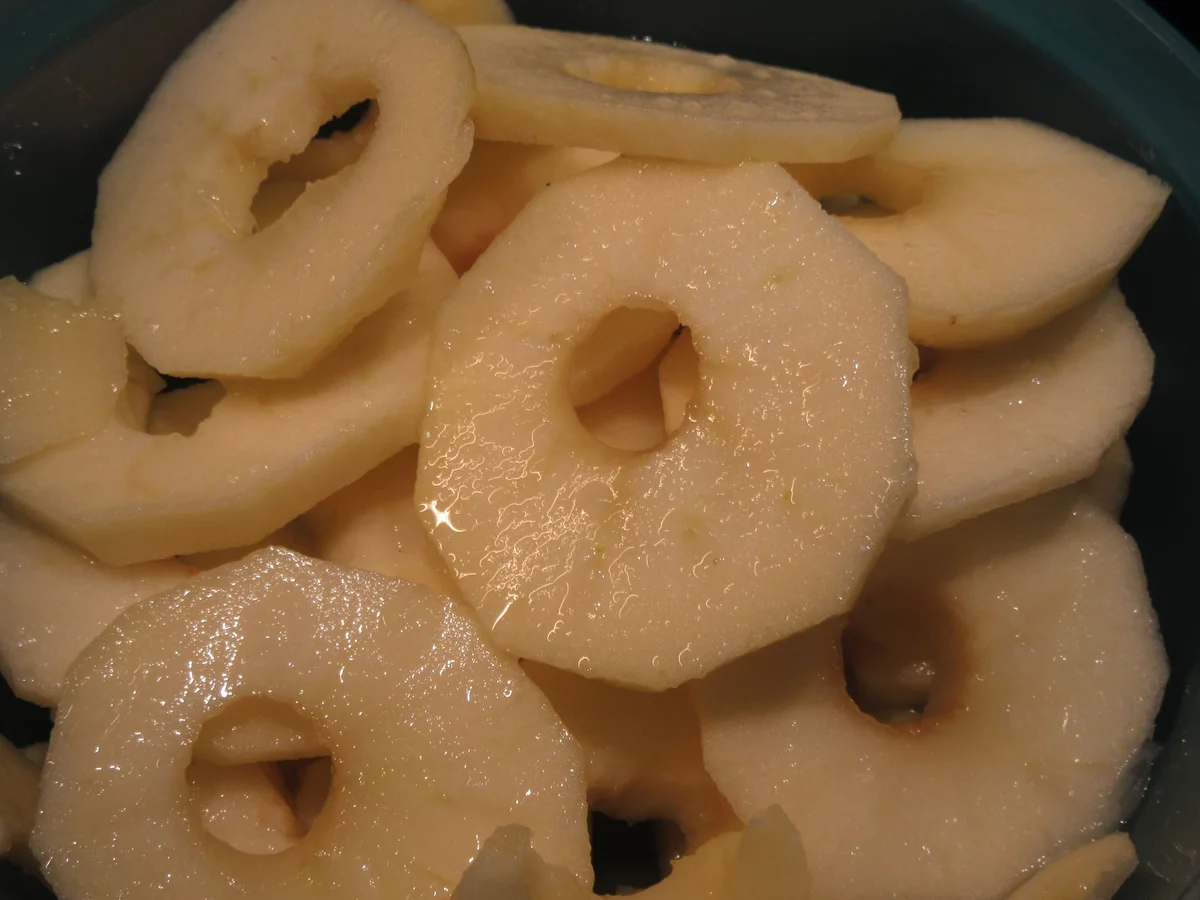 Backen: Apfel-Karamell-Torte - Rezept - Bild Nr. 4