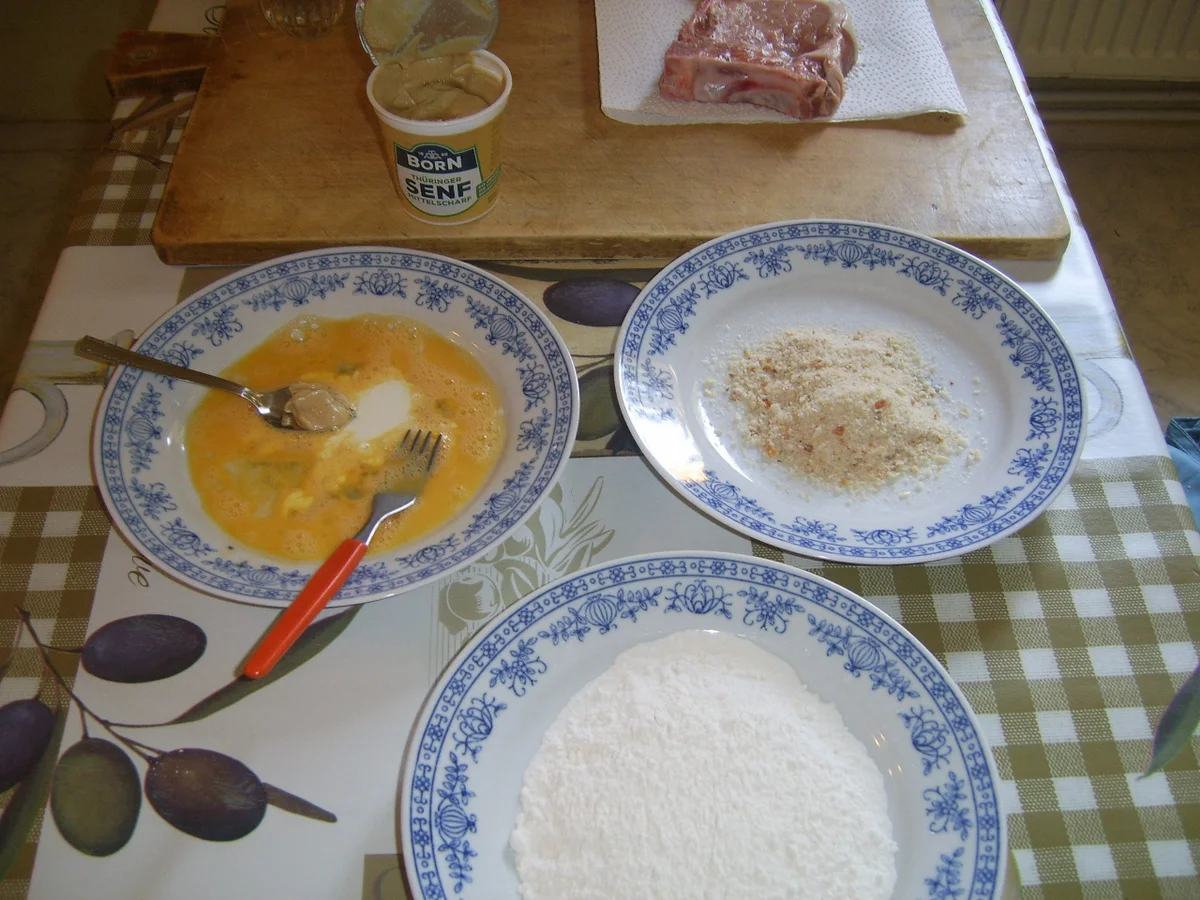 Pfannenkotelett an Schwarzwurzeln und Salzkartoffel - Rezept - Bild Nr. 4