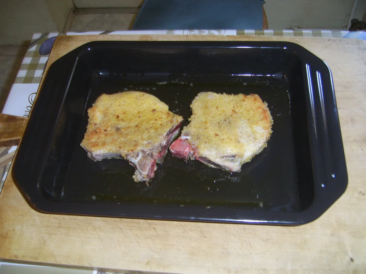 Pfannenkotelett an Schwarzwurzeln und Salzkartoffel - Rezept - Bild Nr. 9