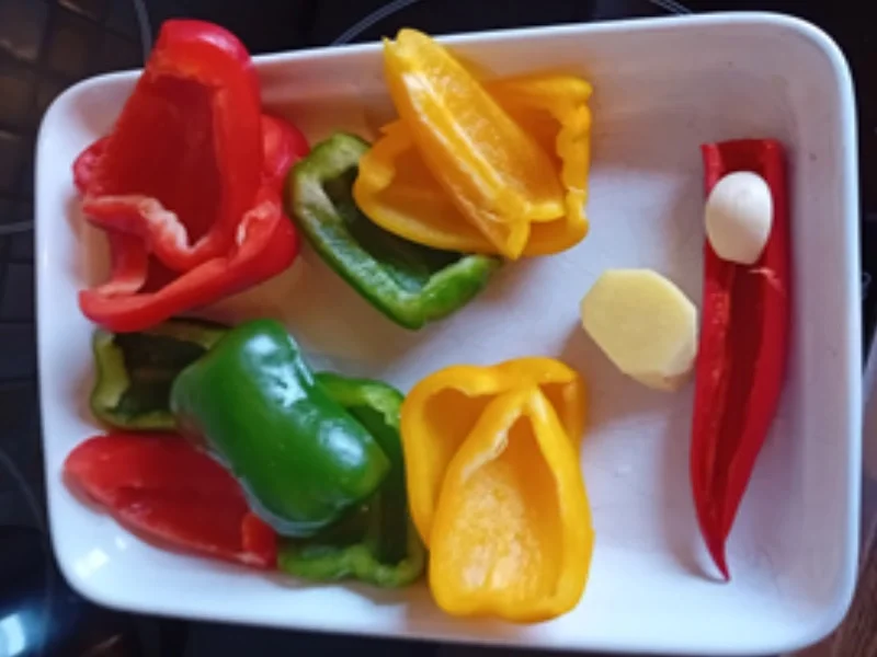 Hähnchenbrustfilet mit Kreuzkümmel, Paprikamix und Jasmin-Reis - Rezept - Bild Nr. 9