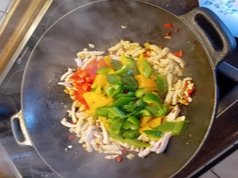 Hähnchenbrustfilet mit Kreuzkümmel, Paprikamix und Jasmin-Reis - Rezept - Bild Nr. 16