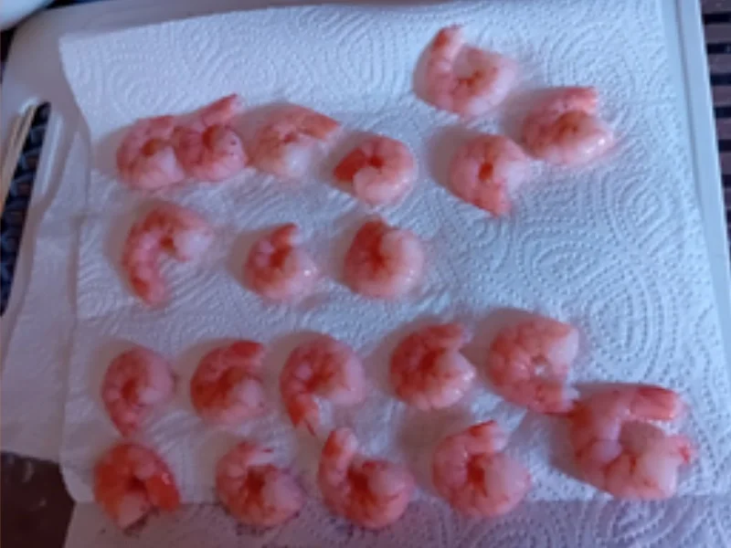 Gebratener Basmatireis mit Gemüse, Eiern und Garnelenspieß - Rezept - Bild Nr. 15