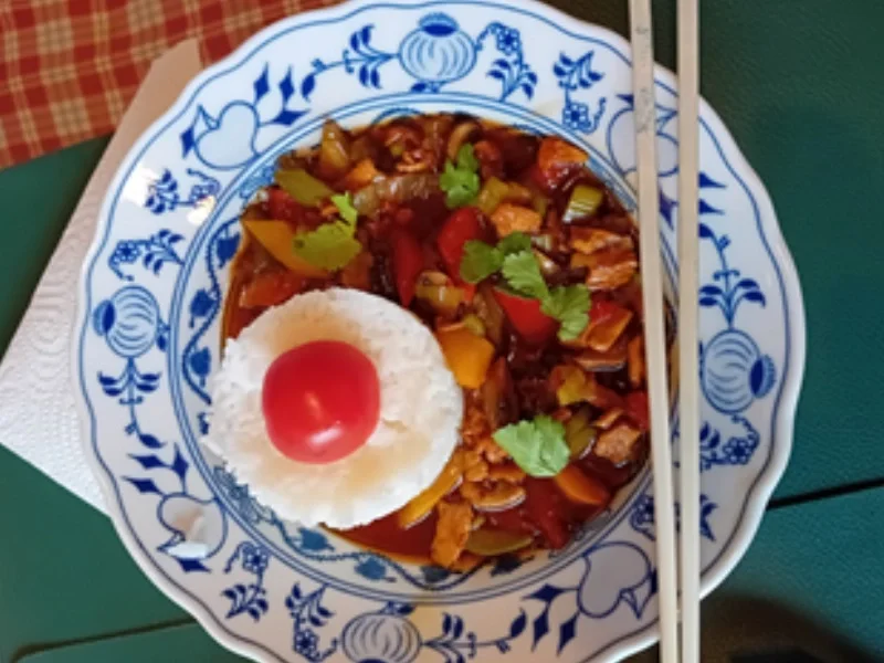 Rezept: Doppeltgegartes Putenfleisch mit Gemüsemix und Jasmin-Reis Bild Nr. 2 Doppeltgegartes Putenfleisch mit Gemüsemix und Jasmin-Reis - Rezept - Bild Nr. 2