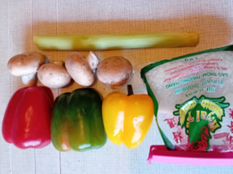 Rezept: Doppeltgegartes Putenfleisch mit Gemüsemix und Jasmin-Reis Bild Nr. 4 Doppeltgegartes Putenfleisch mit Gemüsemix und Jasmin-Reis - Rezept - Bild Nr. 4