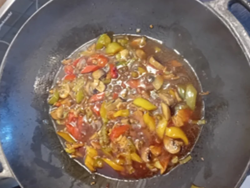 Rezept: Doppeltgegartes Putenfleisch mit Gemüsemix und Jasmin-Reis Bild Nr. 12 Doppeltgegartes Putenfleisch mit Gemüsemix und Jasmin-Reis - Rezept - Bild Nr. 12