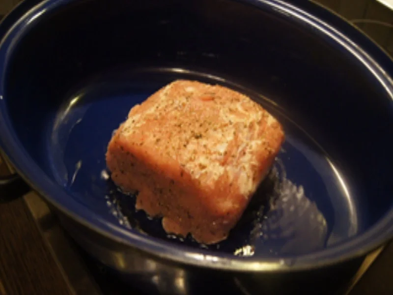 Schweinebraten mit pikanter Sauce, süßlichen Sauerkraut und Böhmischen Knödeln - Rezept - Bild Nr. 5