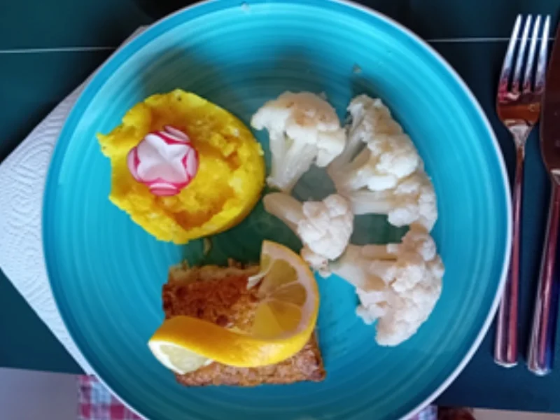 Rezept: Schlemmer-Filet mit Blumenkohl und Kartoffelstampf Bild Nr. 13 Schlemmer-Filet mit Blumenkohl und Kartoffelstampf - Rezept - Bild Nr. 13