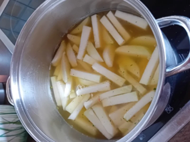 Hähnchenbrustfilet-Kohlrabi-Geschnetzeltes - Rezept - Bild Nr. 7