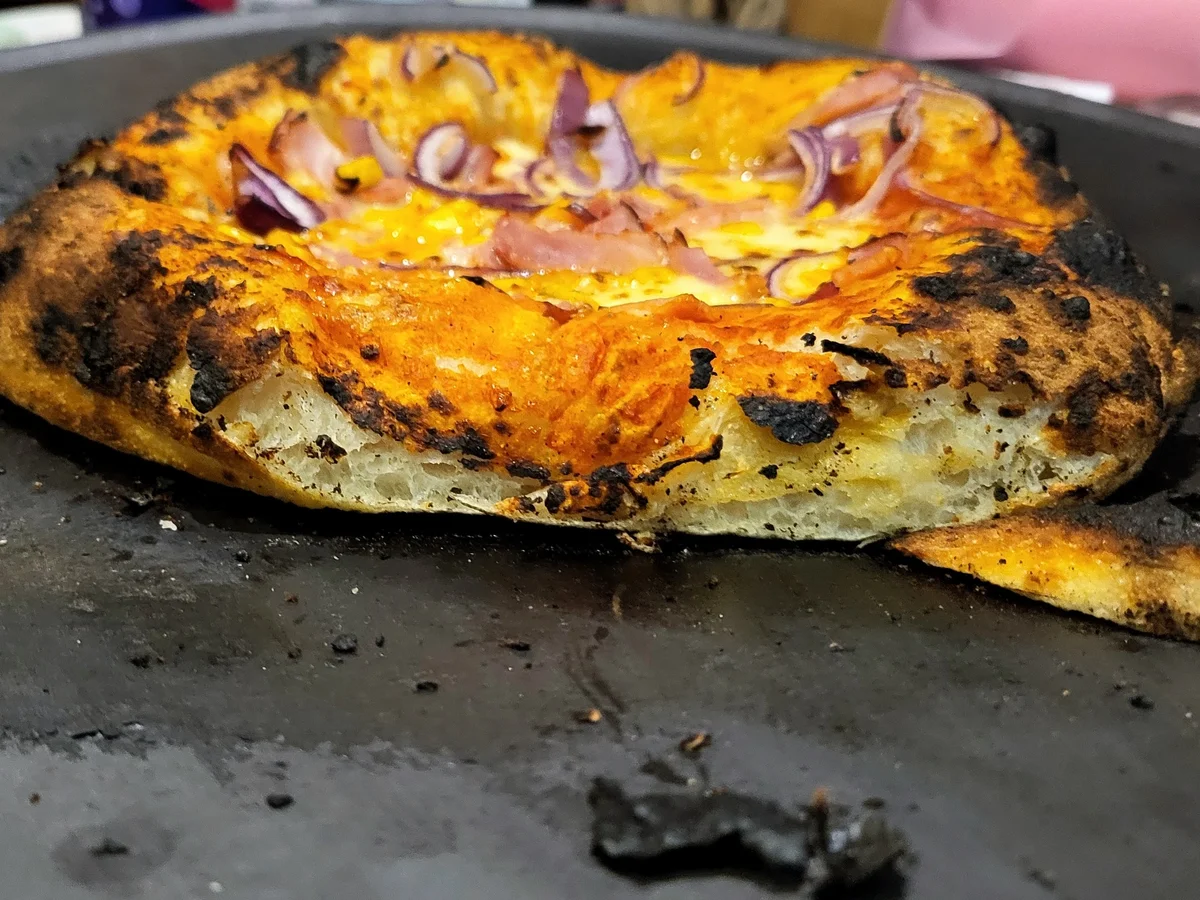 Rezept: Pizza Romana aus dem Holzbackofen Bild Nr. 4 Pizza Romana aus dem Holzbackofen - Rezept - Bild Nr. 4