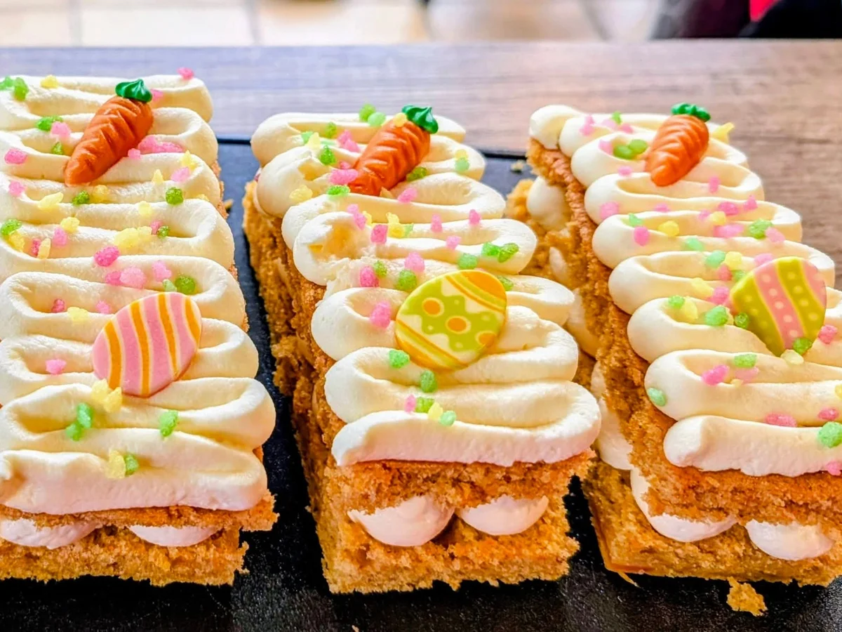 Karottenkuchen Rüblikuchen  ohne Mandeln und Nüsse - Rezept - Bild Nr. 2