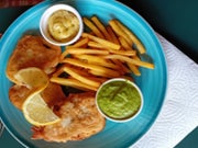 Seelachsfilet im Bier-Teig mit zweierlei Dipp und Pommes-Frites - Rezept - Bild Nr. 2