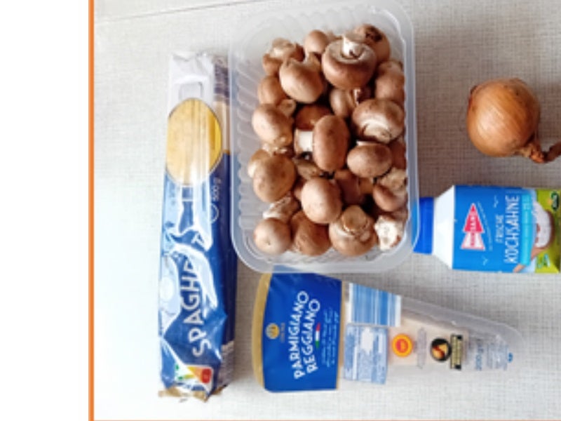 Rezept: Spaghetti mit Champignon-Rahmsauce Bild Nr. 3 Spaghetti mit Champignon-Rahmsauce - Rezept - Bild Nr. 3