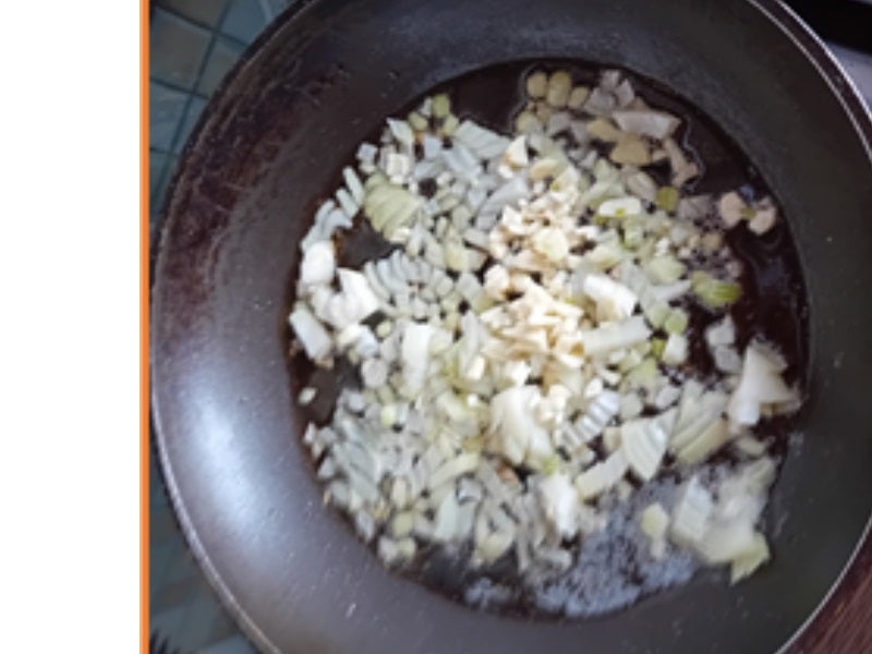 Rezept: Spaghetti mit Champignon-Rahmsauce Bild Nr. 5 Spaghetti mit Champignon-Rahmsauce - Rezept - Bild Nr. 5