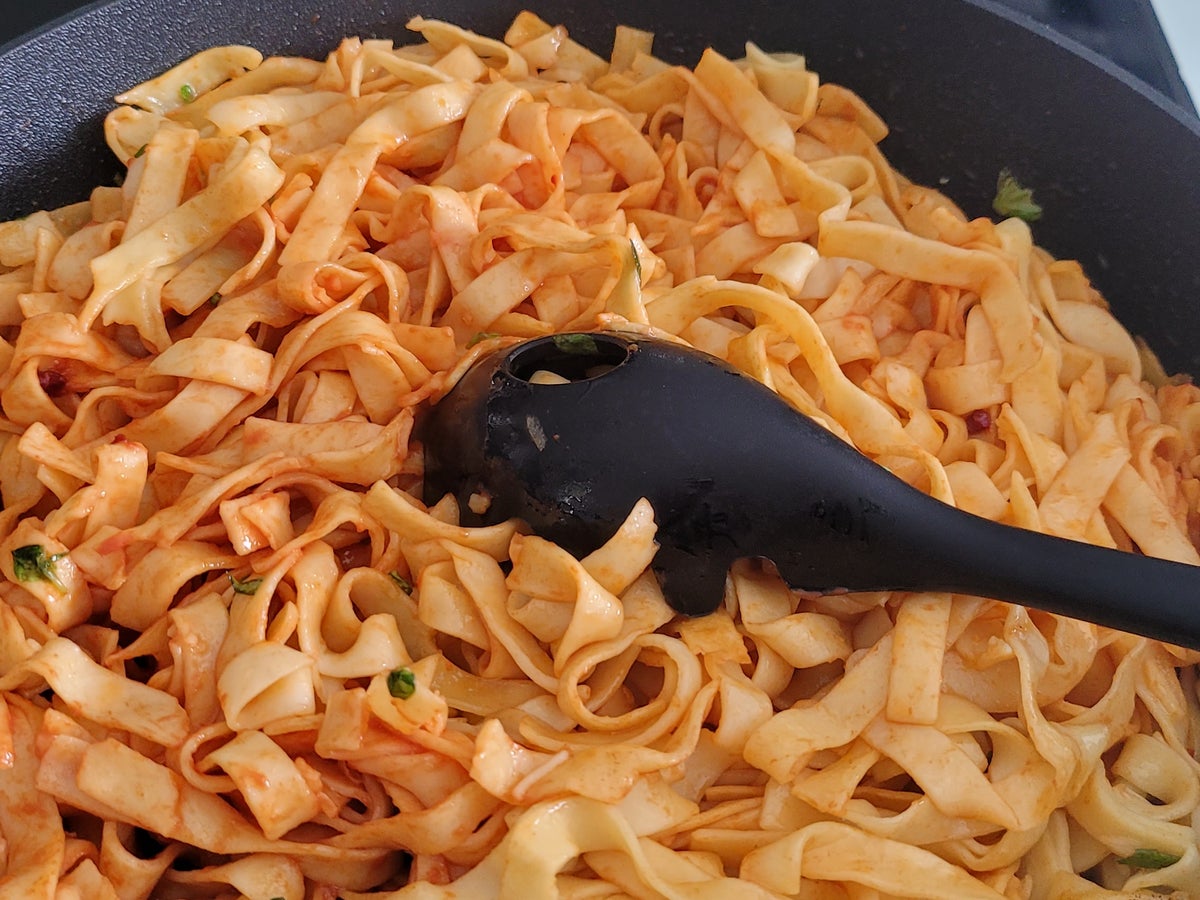 Rezept: Eier in Senfhonigsosse mit Pasta à la Biggi Bild Nr. 5 Eier in Senfhonigsosse mit Pasta à la Biggi - Rezept - Bild Nr. 5