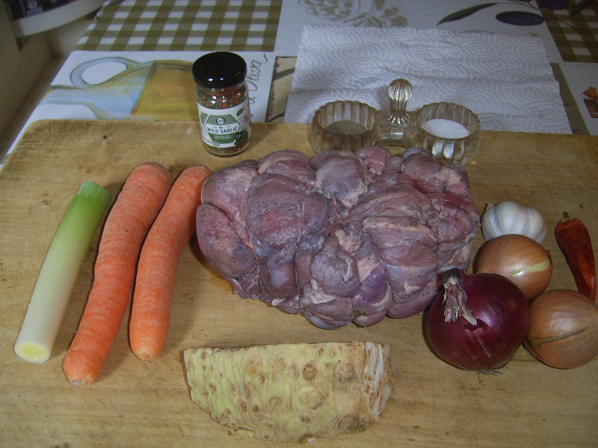 Rezept: Lammkeule entbeint in Buttermilchbeize Bild Nr. 7 Lammkeule entbeint in Buttermilchbeize - Rezept - Bild Nr. 7