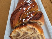 Osterzopf mit Haselnuss-Marzipan-Füllung - Rezept - Bild Nr. 2