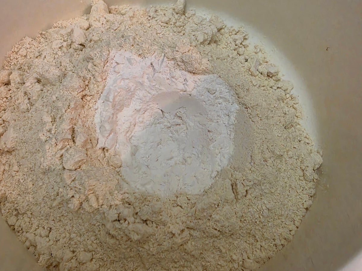 Osterzopf mit Haselnuss-Marzipan-Füllung - Rezept - Bild Nr. 4