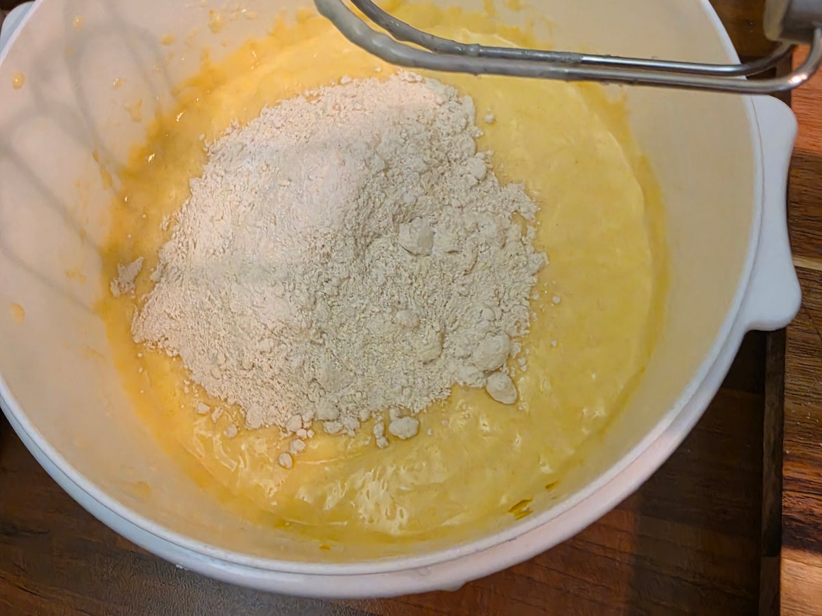 Osterzopf mit Haselnuss-Marzipan-Füllung - Rezept - Bild Nr. 5