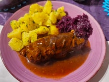 Sonntags-Rinderrouladen mit kräftiger Schmorsauce (ohne Alkohol) - Rezept - Bild Nr. 2