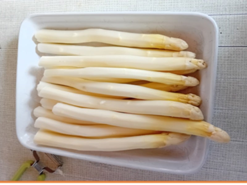 Rezept: Lachfilet aus der Heißluftfritteuse mit pikanter Cremesauce, Spargel und Drillingen Bild Nr. 5 Lachfilet aus der Heißluftfritteuse mit pikanter Cremesauce, Spargel und Drillingen - Rezept - Bild Nr. 5