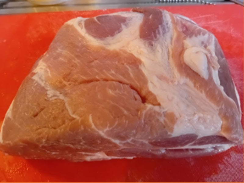 Schweinenackenbraten mit Rahm-Sauce, Sauerkraut süß-sauer und Böhmischen Knödeln - Rezept - Bild Nr. 5
