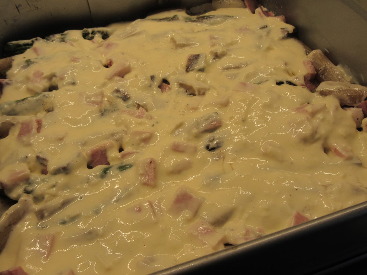 Pikantes Backen: Spargelpizza - Rezept - Bild Nr. 8