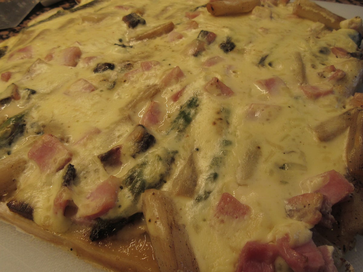 Pikantes Backen: Spargelpizza - Rezept - Bild Nr. 9