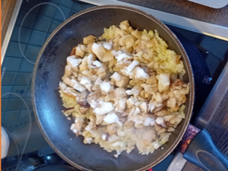 Spaghetti mit Steinpilz-Zwiebel-Rahmsauce - Rezept - Bild Nr. 7