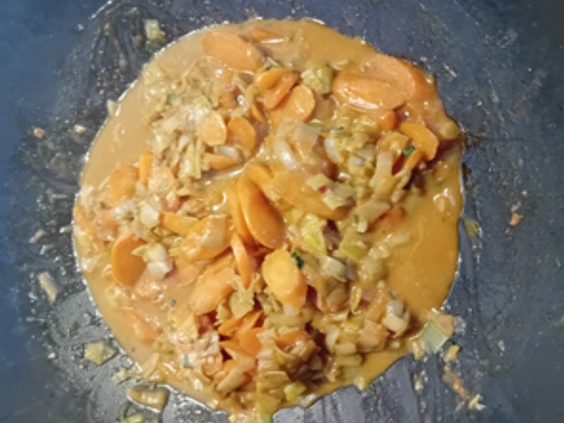 Rezept: Zanderfilet auf Curry-Gemüse Bild Nr. 13 Zanderfilet auf Curry-Gemüse - Rezept - Bild Nr. 13