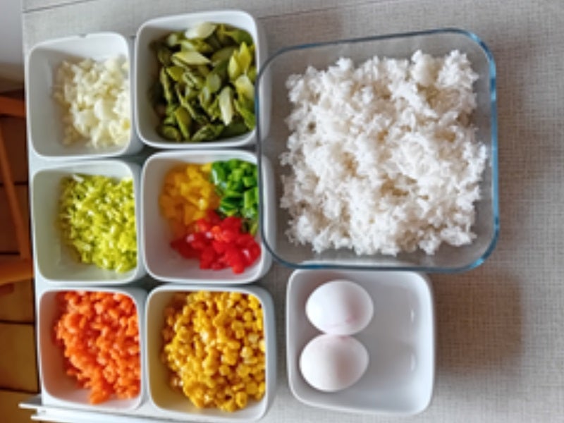 Rezept: Spiegelei auf Gemüse-Bratreis Bild Nr. 5 Spiegelei auf Gemüse-Bratreis - Rezept - Bild Nr. 5