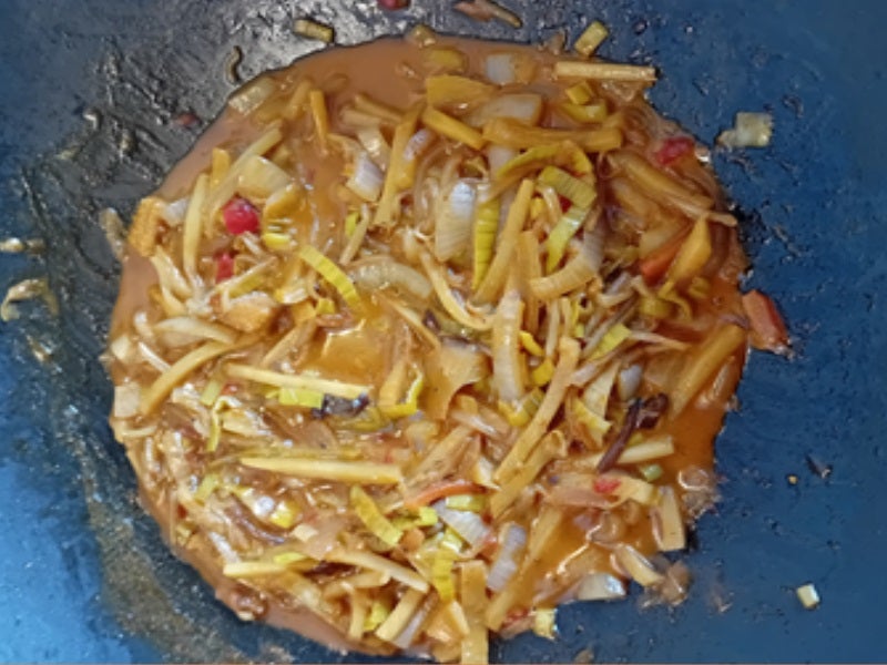 Curry-Gemüsemix im Wok mit Garnelenspieß und Jasmin-Reis - Rezept - Bild Nr. 9