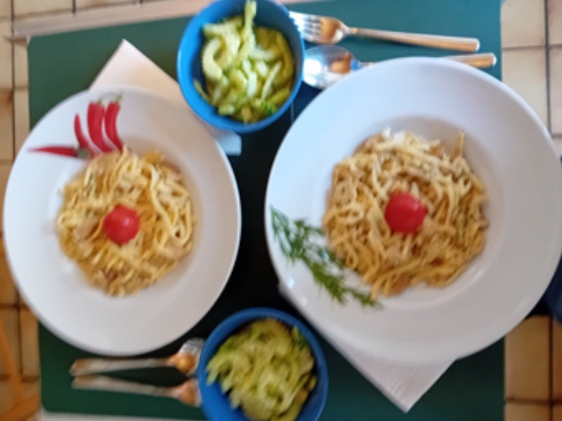 Rahm-Schwammerl mit Schwäbischen-Spätzle und Gurkensalat - Rezept - Bild Nr. 16