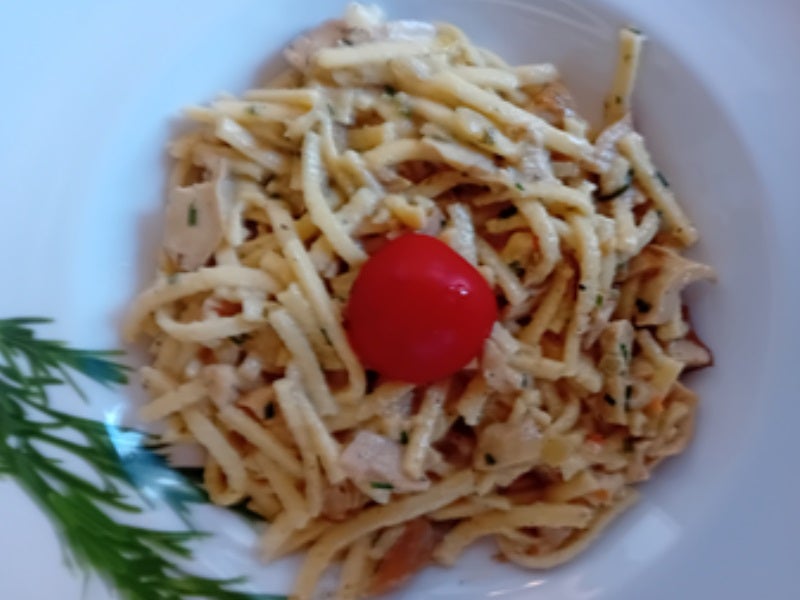 Rahm-Schwammerl mit Schwäbischen-Spätzle und Gurkensalat - Rezept - Bild Nr. 17