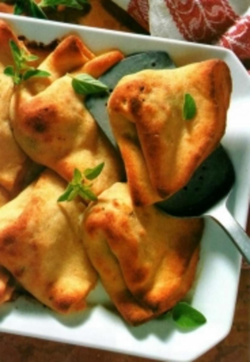 Bilder für Kartoffel-Maultaschen mit Kräuterfüllung - Rezept