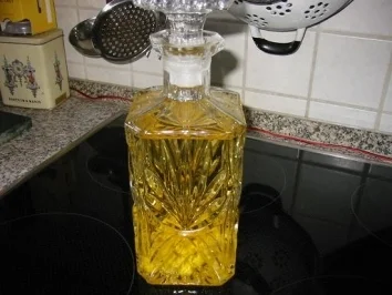 ZITRONEN-ÖL - Rezept