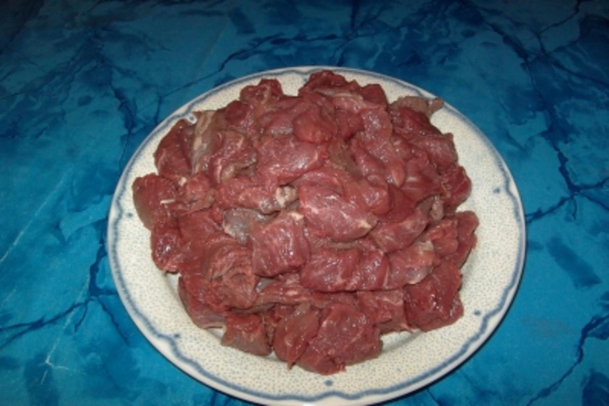 Rindfleischtopf mit Mini-Knödelchen-Einlage - Rezept