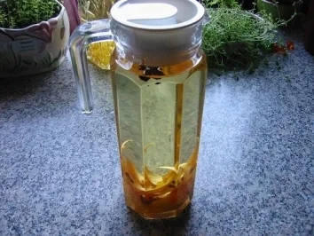 ORANGEN,STERNANIS,NELKEN,ZIMT-ÖL - Rezept