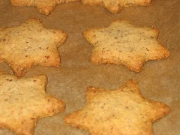 Rezept: Schoko-Nuss-Sterne Schoko-Nuss-Sterne - Rezept