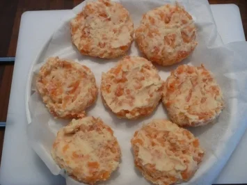 Rezept: Lachsfrikadelle Lachsfrikadelle - Rezept