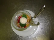 Kokosflammerie mit Aprikosen und Kokosperlen - Rezept