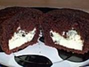 Schoko - Muffins mit Frischkäsefüllung - Rezept