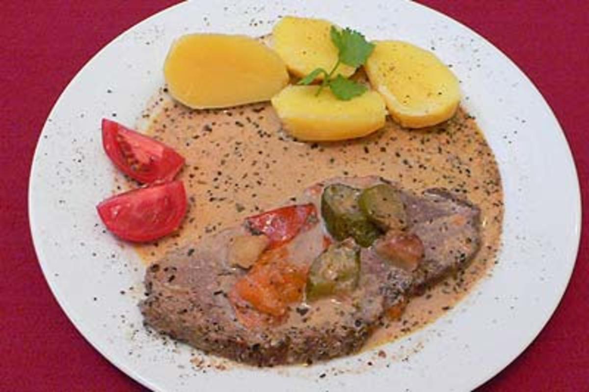 Bilder für Rinderbraten mit Kartoffel-Quartett und Herbst-Feldsalat mit Kräutern der Insel Reichenau - Rezept