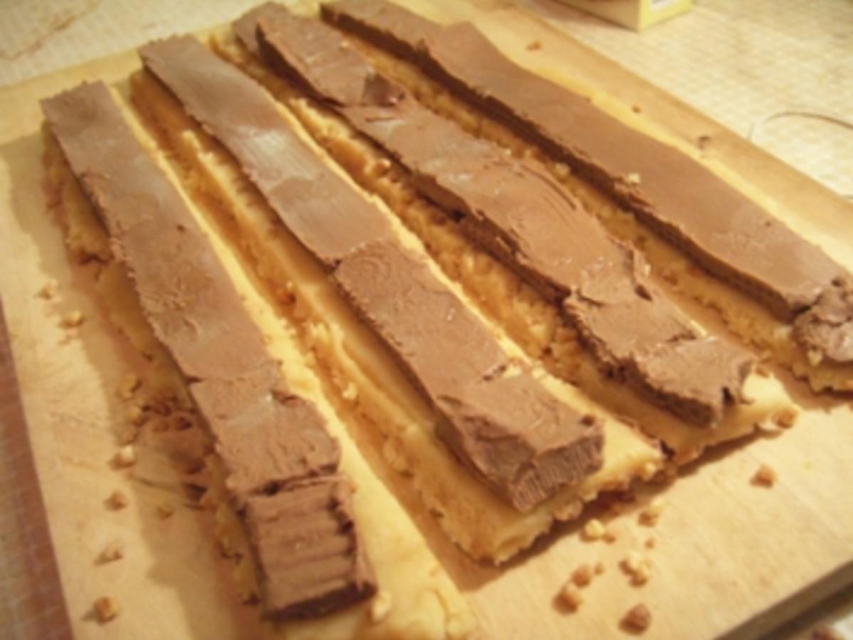 Pralinen: Nougat-Marzipan-Knusper Würfel - Rezept - kochbar.de