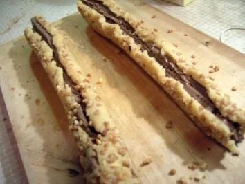 Pralinen: Nougat-Marzipan-Knusper Würfel - Rezept