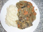 Hackbällchen in Champignon-Rahm - Rezept